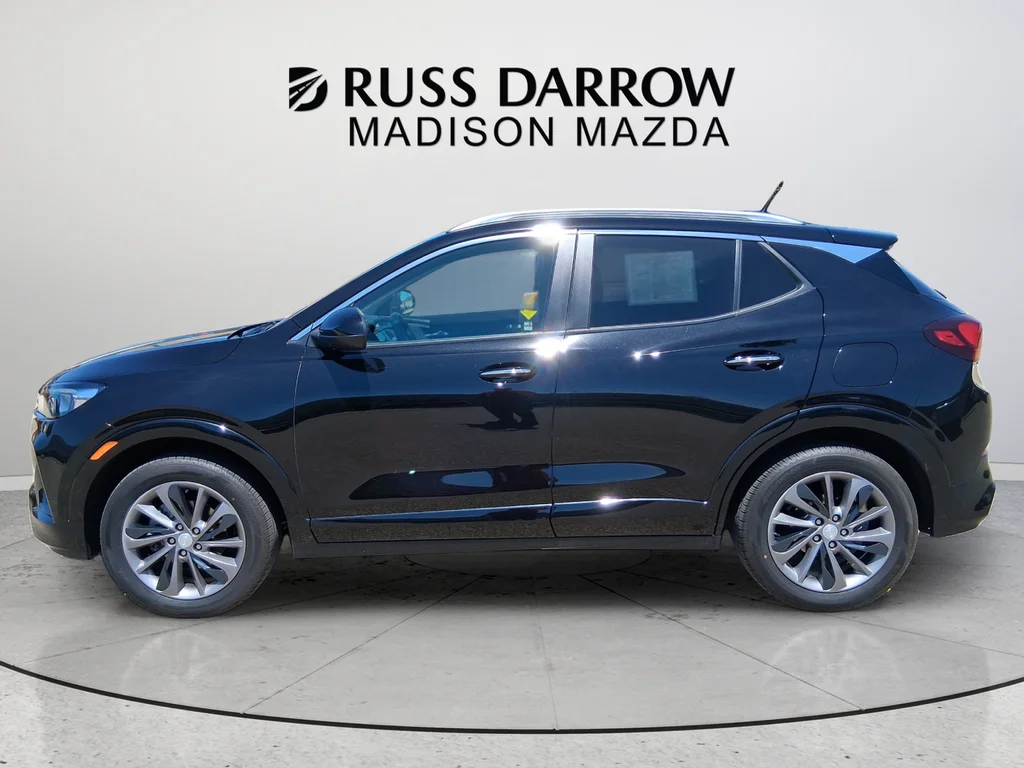 Used 2023 Black Buick Select image 2