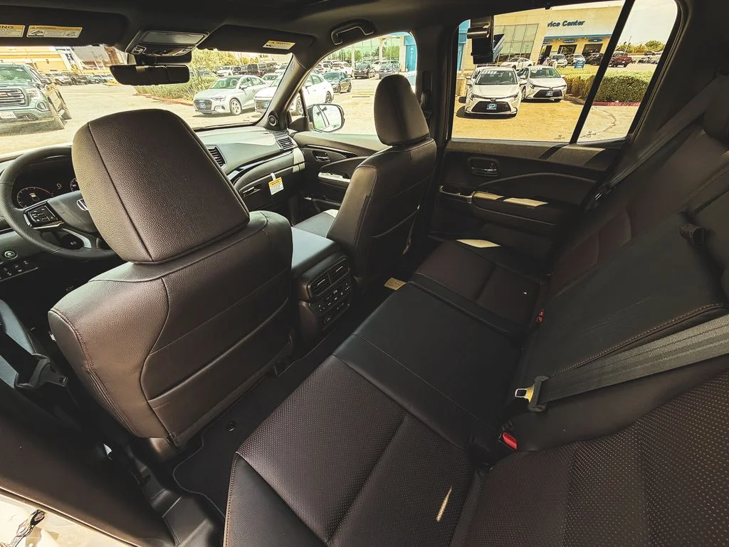 New 2026 Platinum White Pearl Honda Black Edition image 22