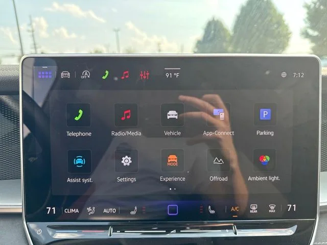 2026 Volkswagen Tiguan SE - Photo 21