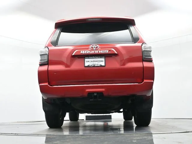 Used 2019 Barcelona Red Met Toyota SR5 image 28