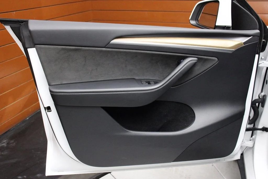 Used 2023 Pearl White Multi-Coat Tesla Long Range image 25