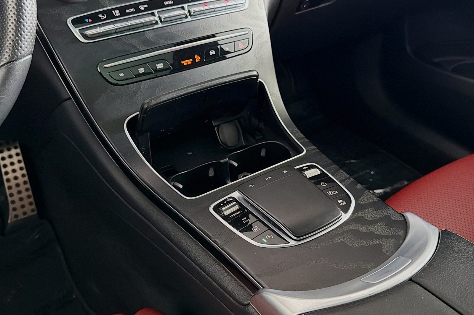 Used 2022 Black Mercedes-Benz 300 image 6