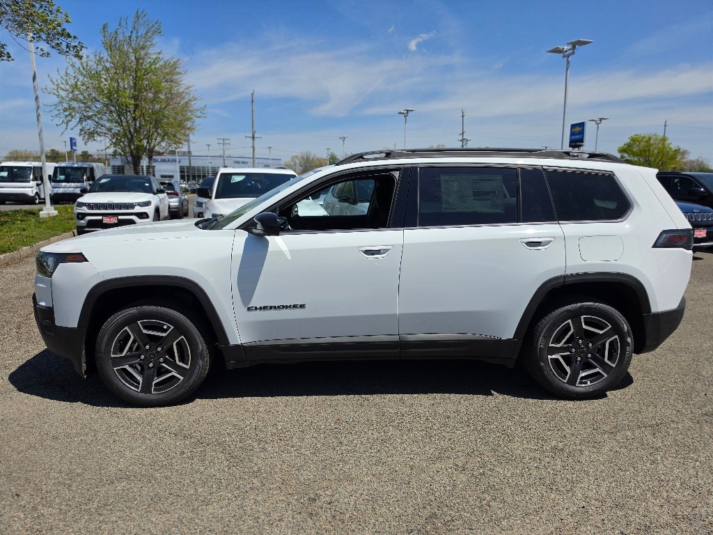 New 2026 White Jeep Laredo image 9