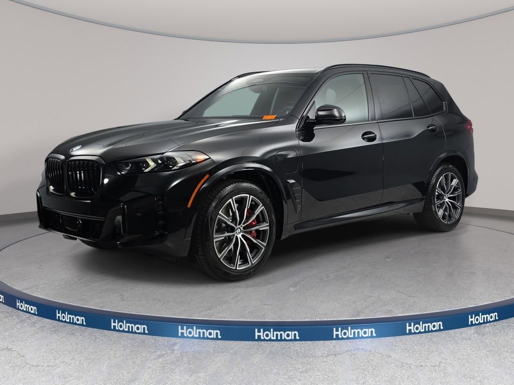 2026 BMW X5 xDrive50e's photo