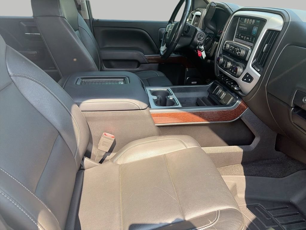 Used 2018 Silver GMC SLT image 8