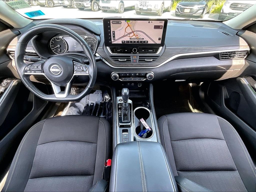 Used 2023 Garnet Pearl Metallic Nissan 2.5 SV image 20