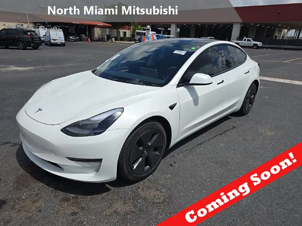 2023 Tesla Model 3 -'s photo