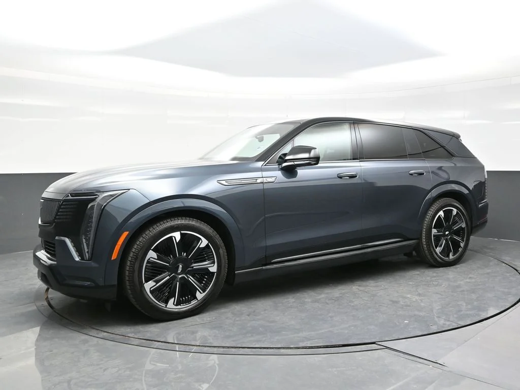 Used 2026 Black Cadillac Premium Sport image 3