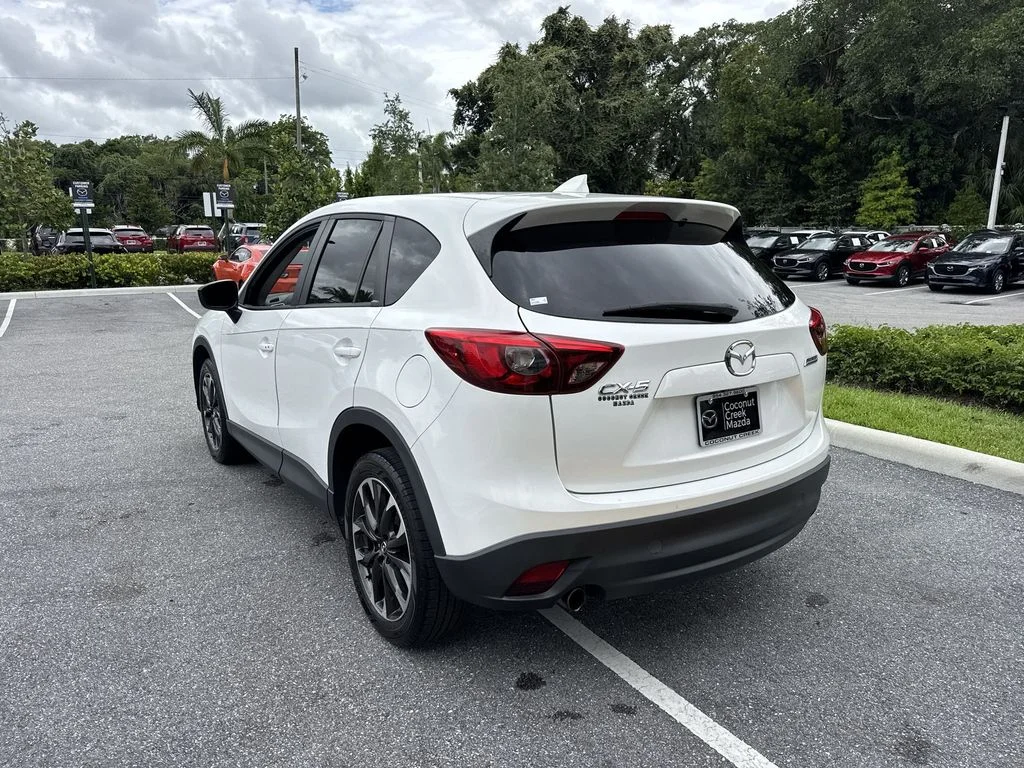 Used 2016 Crystal White Pearl Mica Mazda Grand Touring image 13