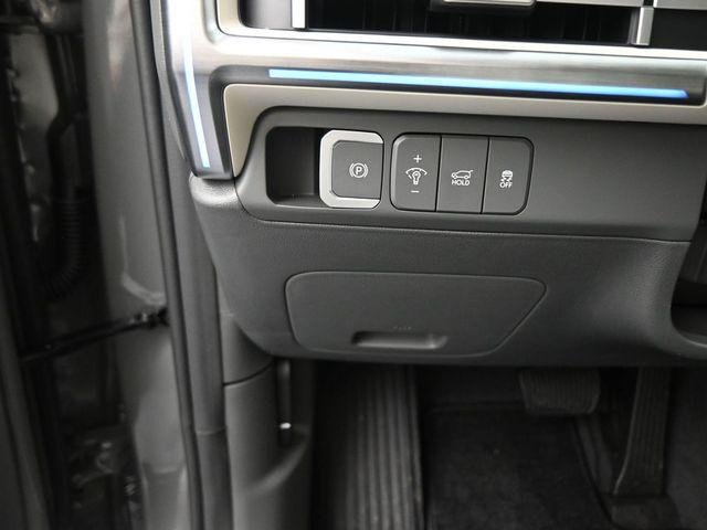 2026 Hyundai Santa Fe Limited - Photo 18