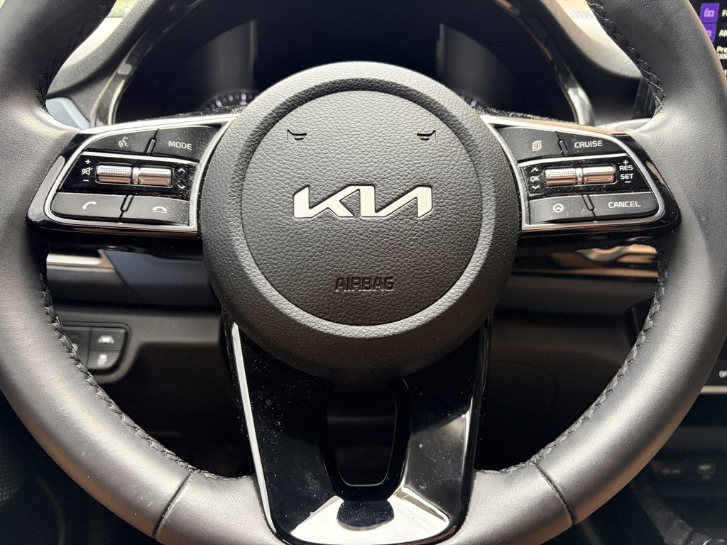 Used 2023 Mars Orange Kia S image 12