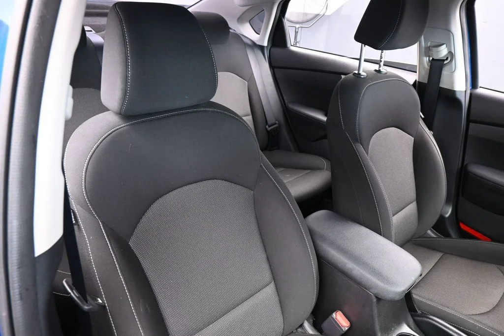 Used 2023 Deep Sea Blue Kia LXS image 33