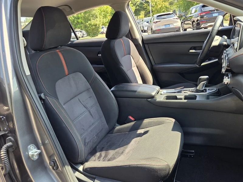 Used 2025 Gun Metallic NISSAN SR image 17