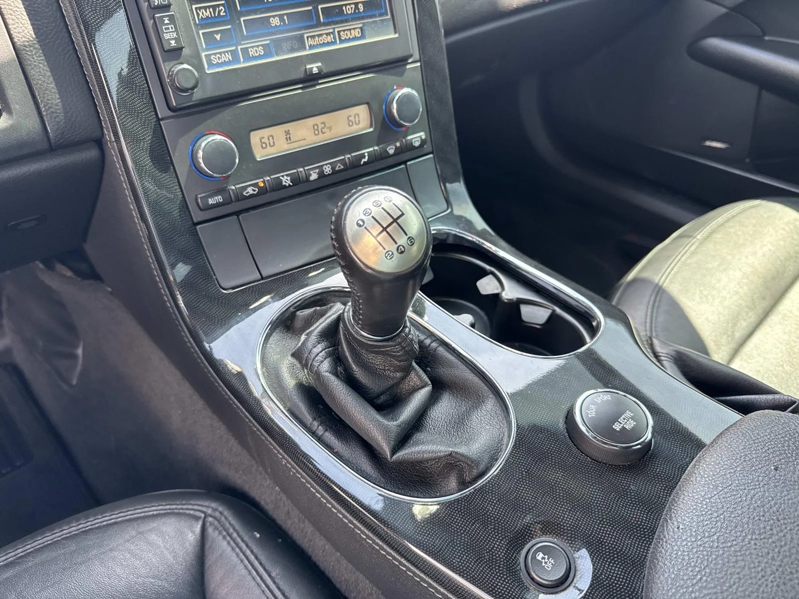 Used 2013 BLACK Chevrolet 427 1SA image 24