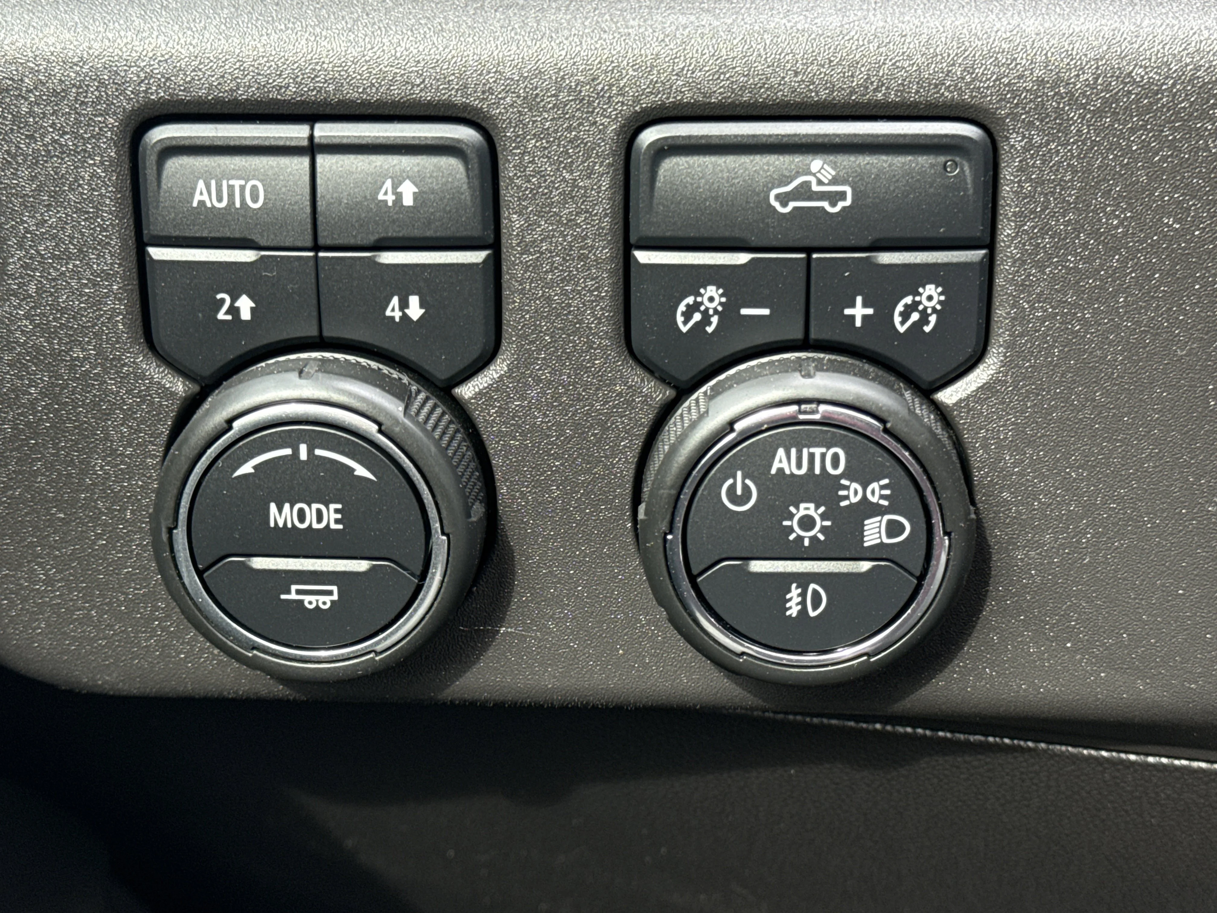 Used 2024 Slate Gray Metallic Chevrolet LT Trail Boss 4WD image 24