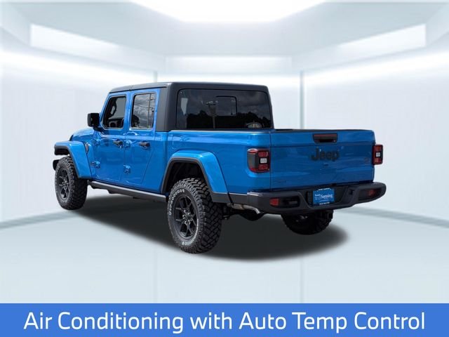 2026 Jeep Gladiator Willys - Photo 3