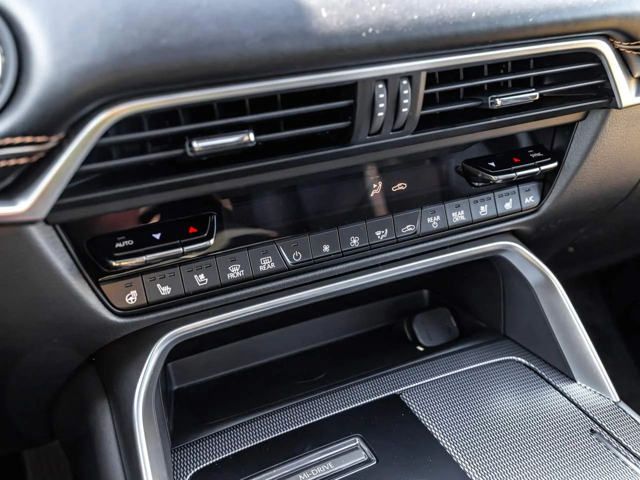 2026 Mazda CX-90 Premium Sport Package - Photo 18