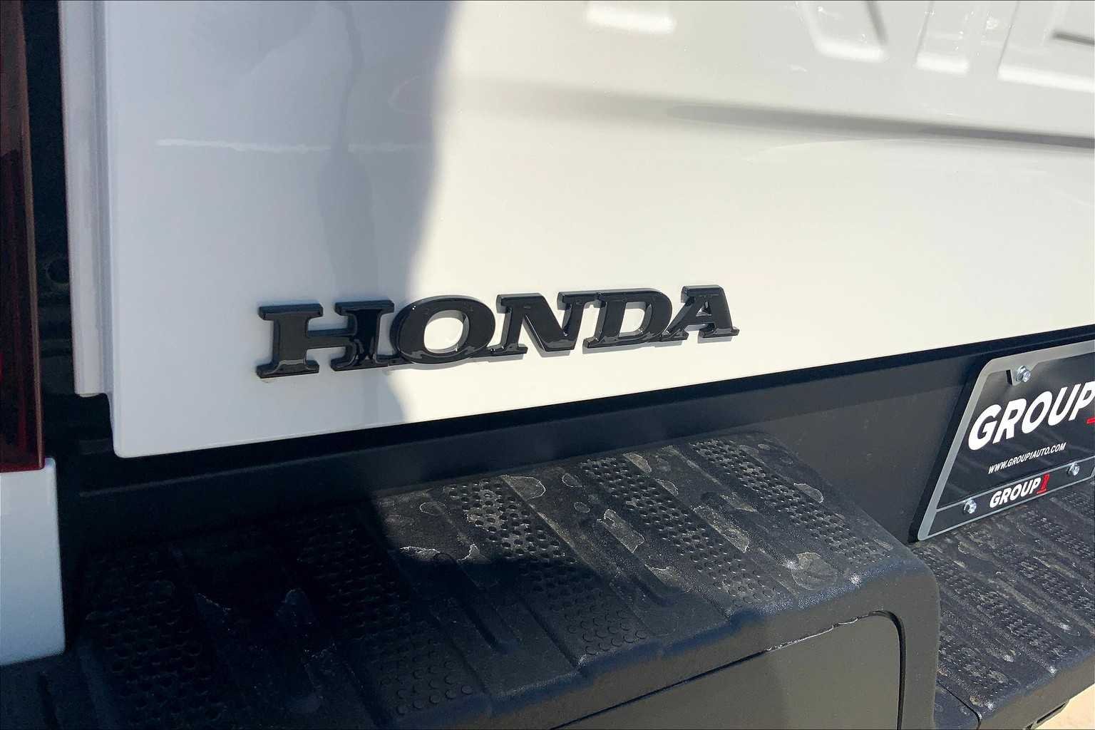 New 2026 Platinum White Pearl Honda Black Edition image 15