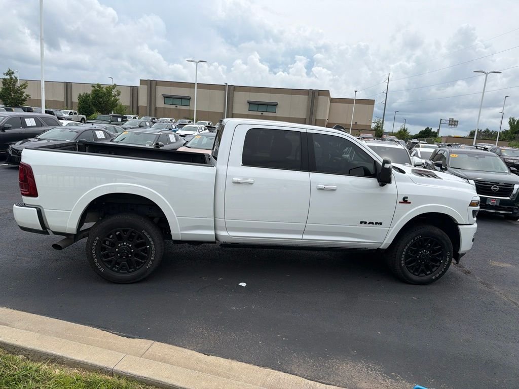 Used 2025 White Ram Limited image 8