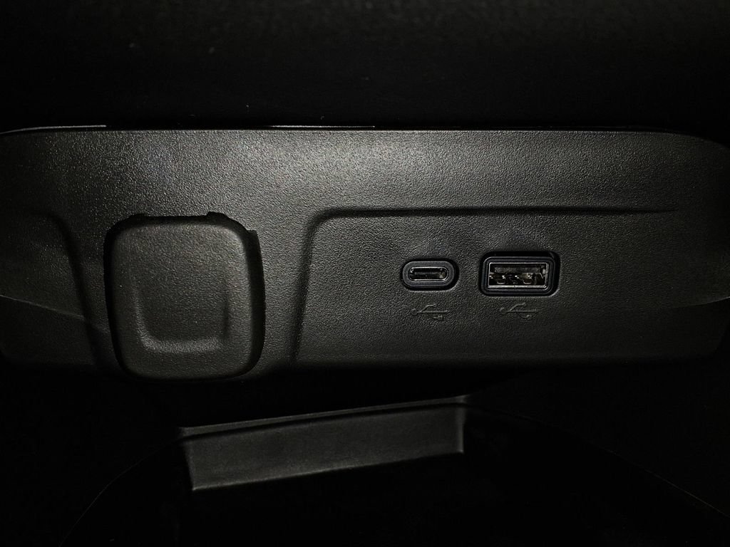 2026 Chevrolet Trax LT - Photo 24