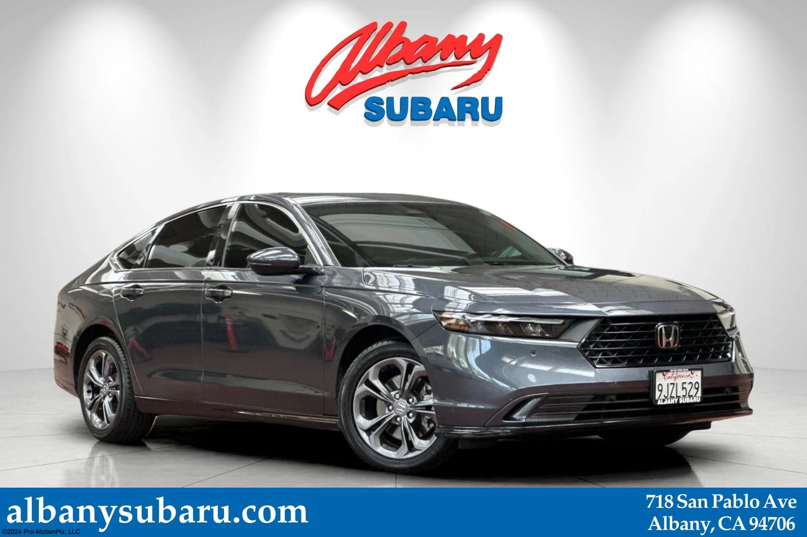 Used 2024 Meteorite Gray Metallic Honda EX-L image 1