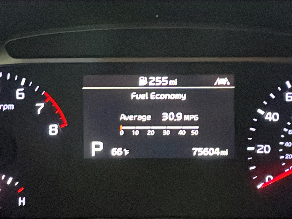 Used 2020 White Kia GT-Line Turbo image 13
