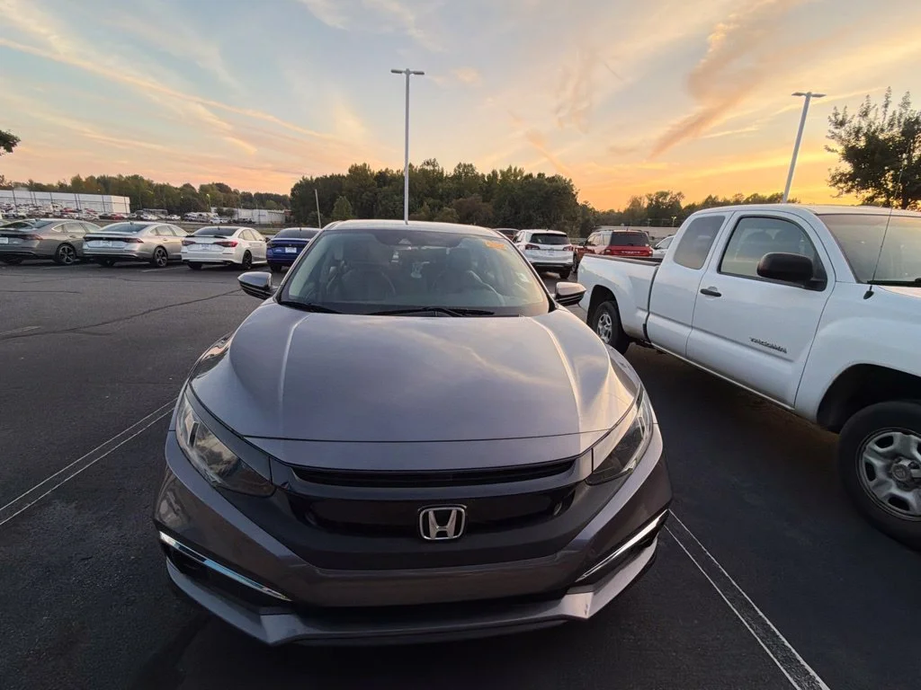 Used 2019 Gray Honda LX image 2