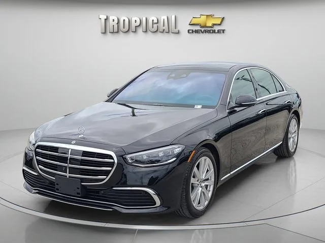 Used 2025 Black Mercedes-Benz S 500 image 1