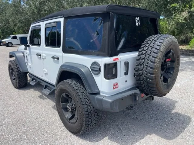 Used 2018 Bright White Clearcoat Jeep Sport image 4
