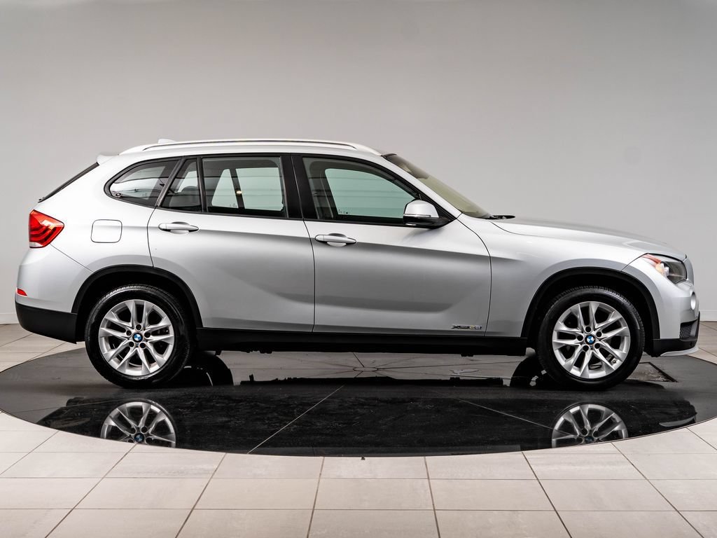 Used 2015 Glacier Silver Metallic BMW xDrive28i image 11