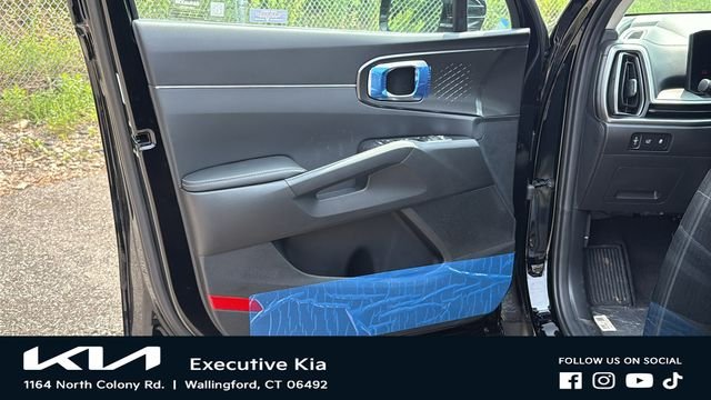 New 2026 Ebony Black Kia EX image 9