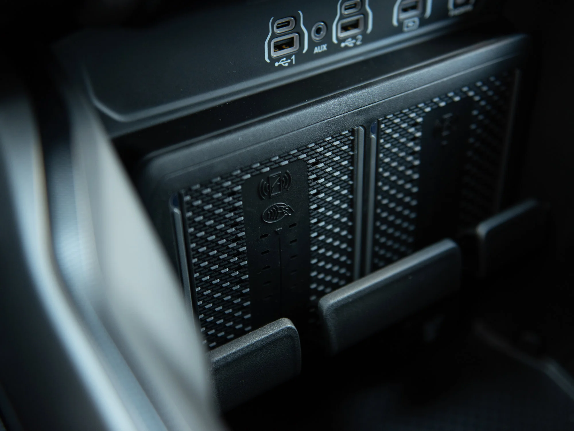 New 2026 Black RAM Sport* HEMI V8 image 22