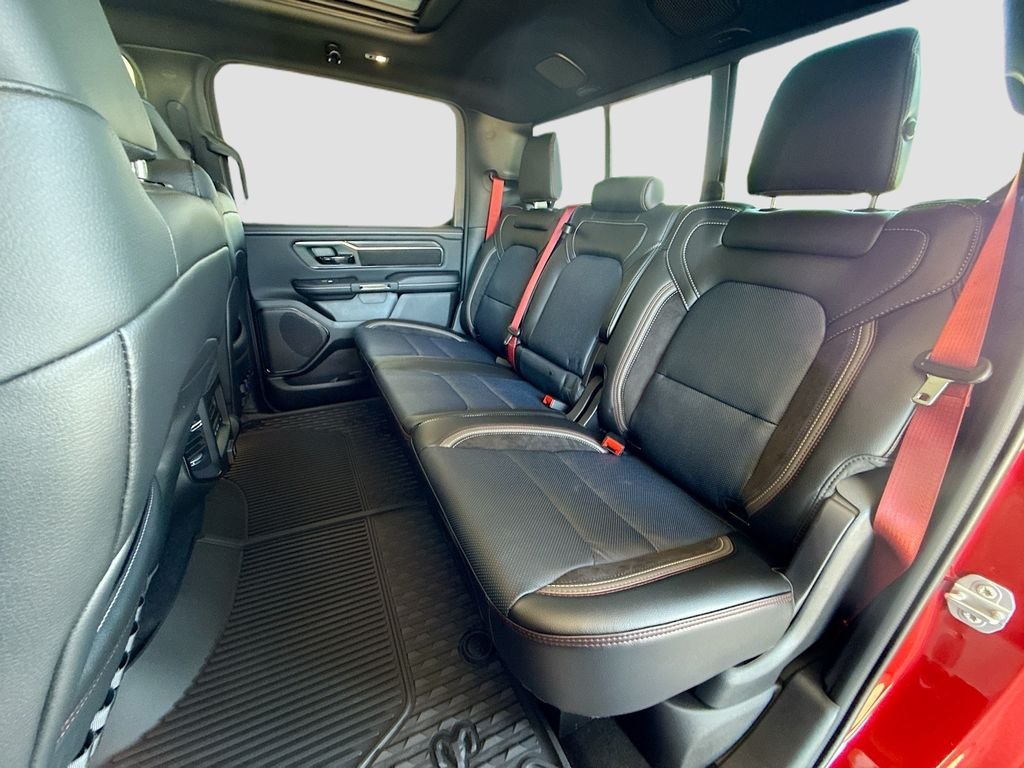 New 2026 Molten Red Pearl-Coat Exterior Paint RAM Laramie image 27