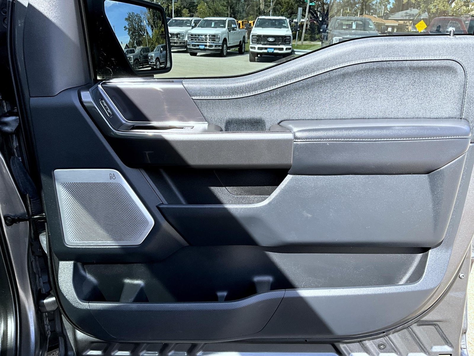 Used 2023 Gray Ford Lariat image 21