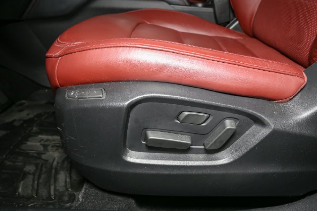 Used 2022 Gray Mazda 2.5 S Carbon Edition image 38