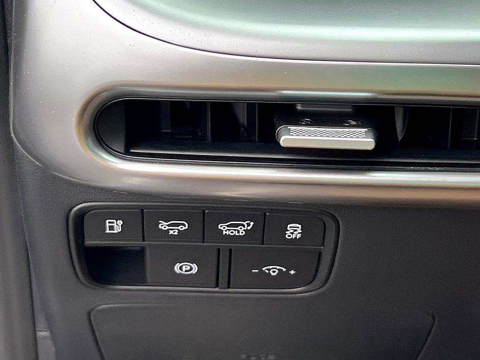 2026 Hyundai IONIQ 9 SEL - Photo 15