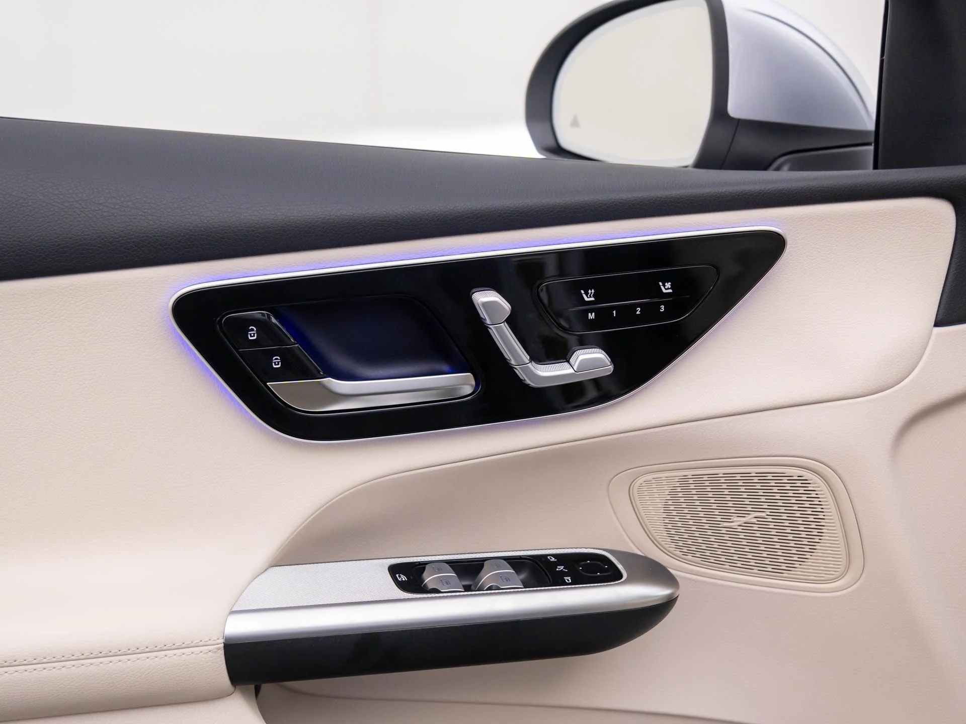 New 2026 Silver Mercedes-Benz GLC 300 image 14