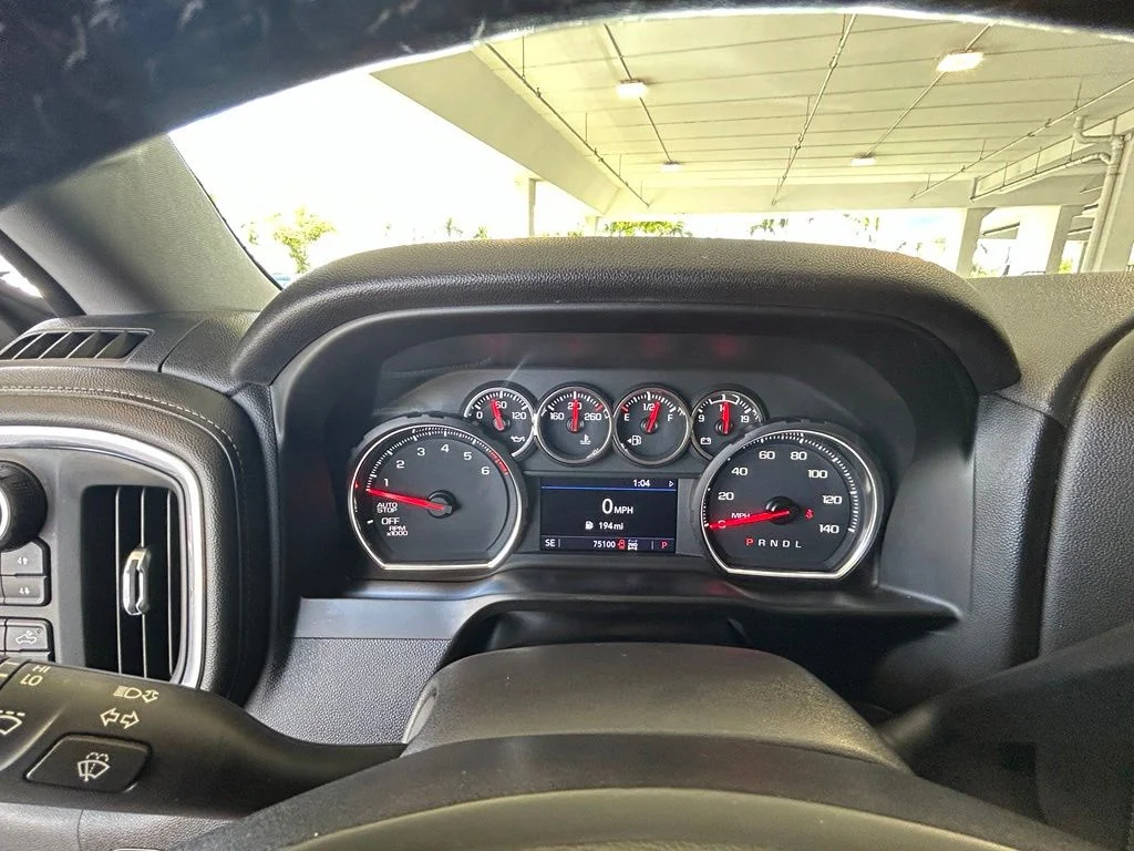 Used 2021 White Chevrolet RST image 41