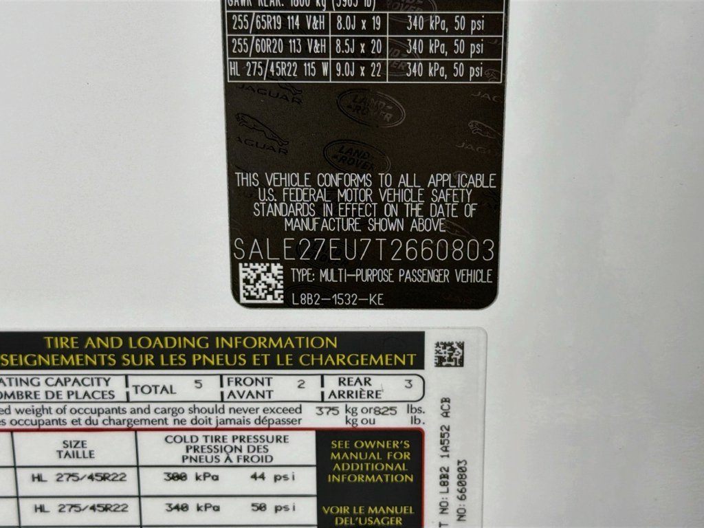 New 2026 Fuji White Land Rover X-Dynamic SE image 35