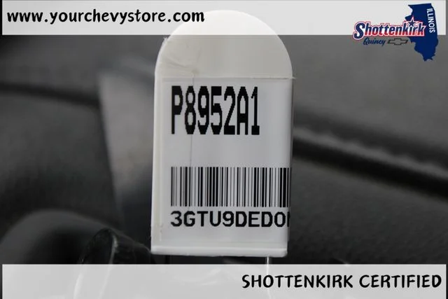 Used 2021 White GMC SLT image 44