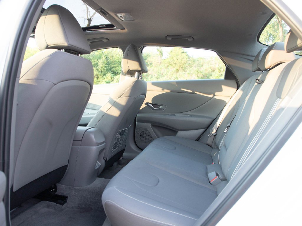 Certified Used 2025 Serenity White Hyundai SEL Convenience IVT image 15