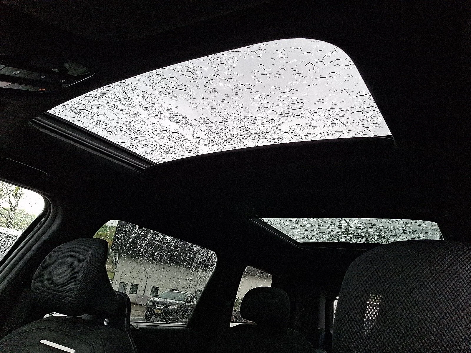 New 2027 Glacial White Pearl Kia SX-PRESTIGE image 9