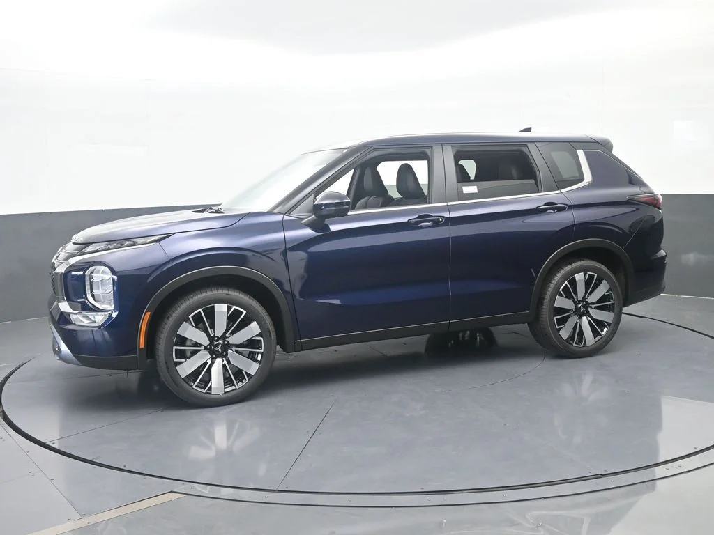New 2026 Blue Mitsubishi SE 1.5T 2WD image 2