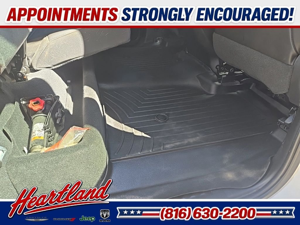 Used 2019 Beige Chevrolet High Country image 105