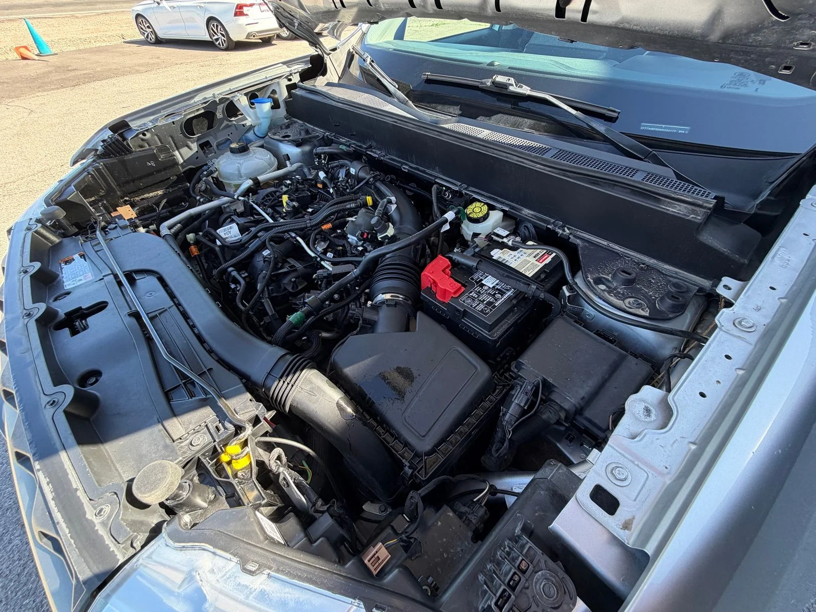 Used 2022 Silver Ford XLT image 33