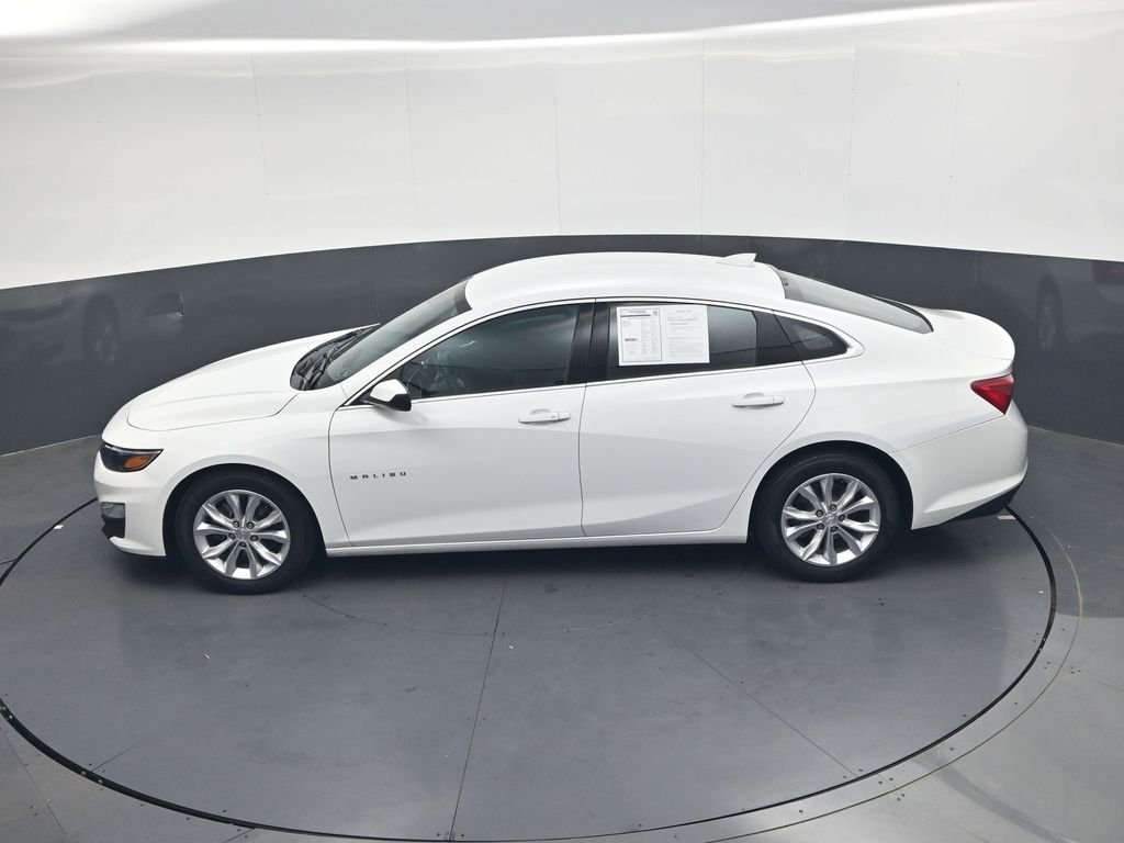 Used 2023 White Chevrolet LT image 37