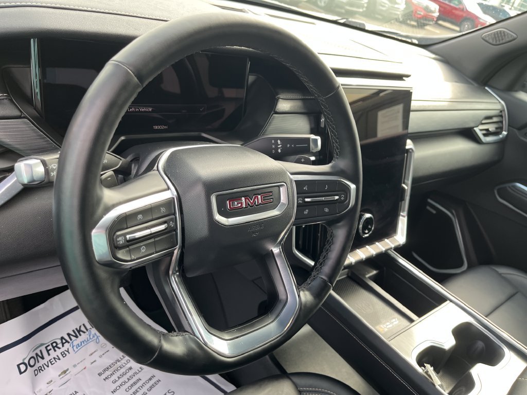 Used 2026 Silver GMC Elevation image 16