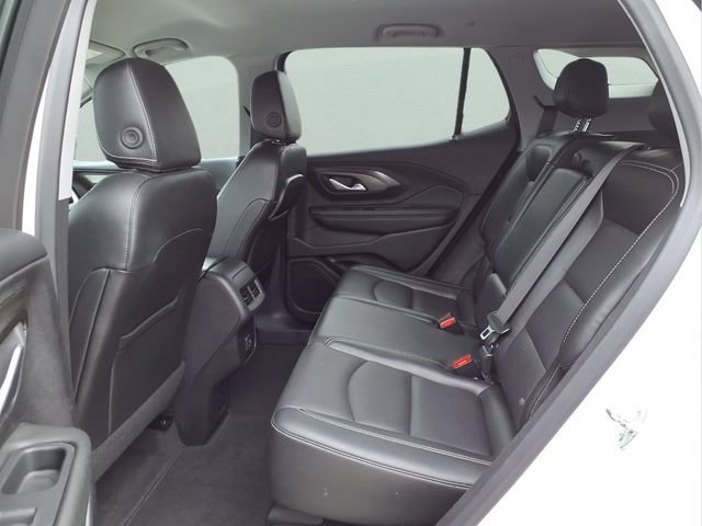 Used 2024 Summit White GMC SLT image 17