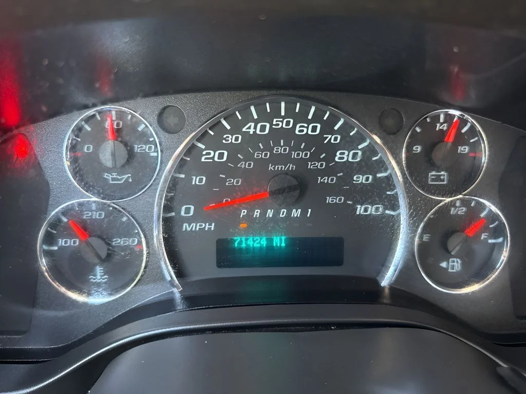 Used 2023 White Chevrolet Work Van image 18