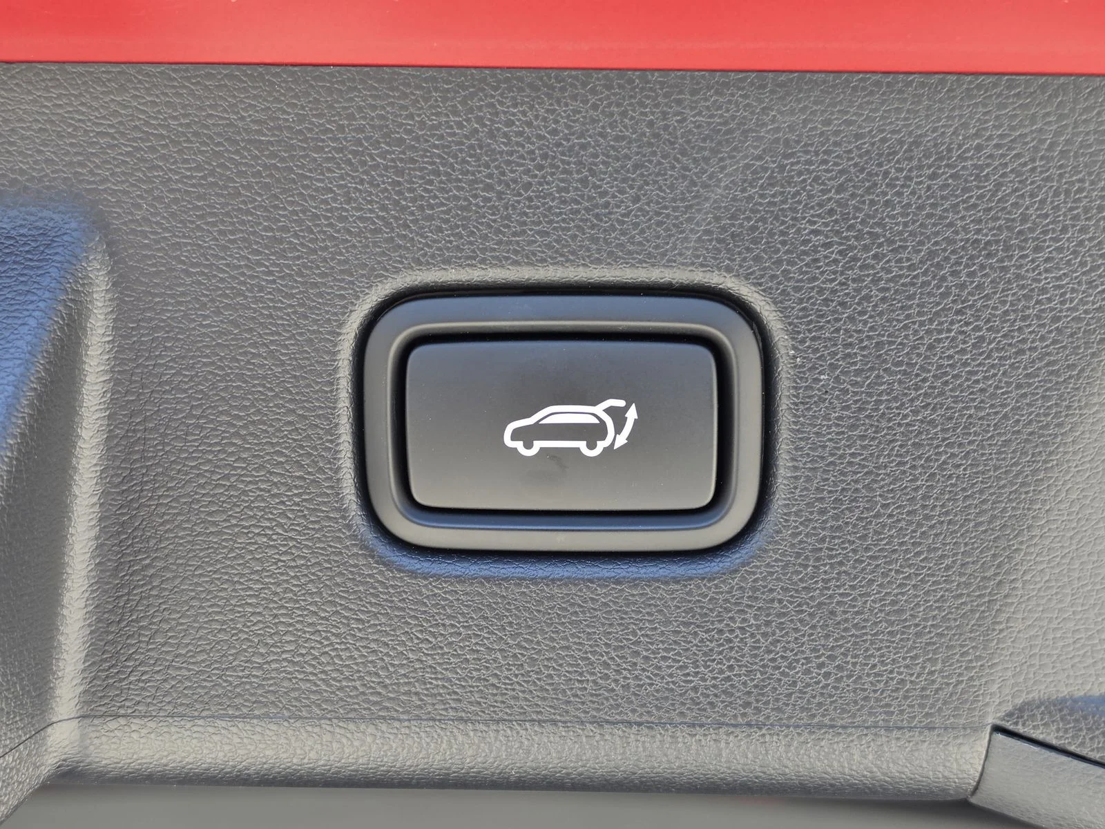 Used 2025 Red Hyundai Limited image 14